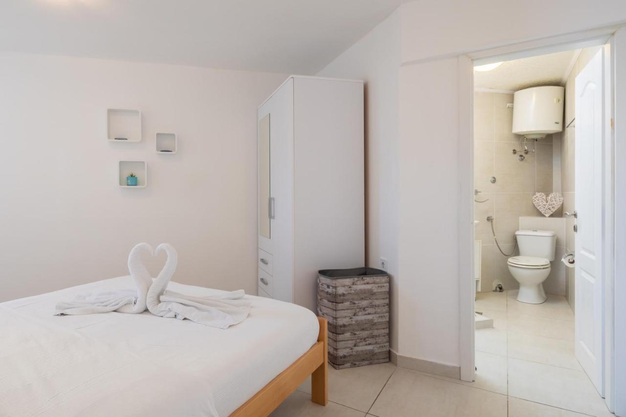 Estella Villa Apartments Рогозница Екстериор снимка