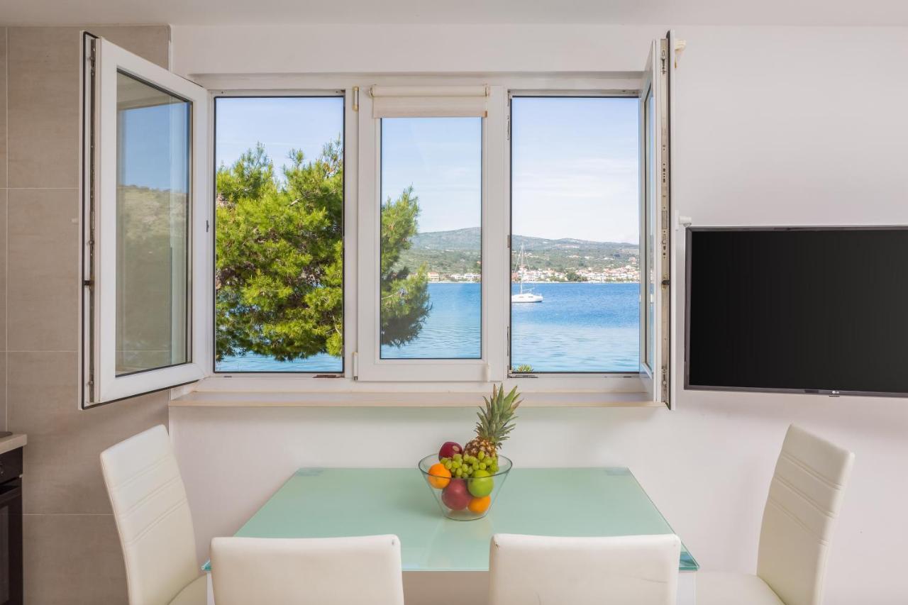 Estella Villa Apartments Рогозница Екстериор снимка